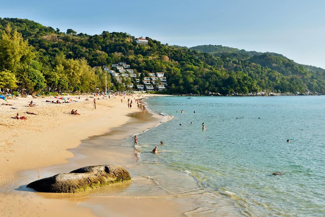 Kata Noi Beach